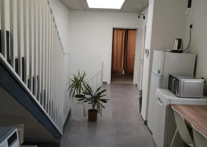 Minimal & Arty Townhouse
